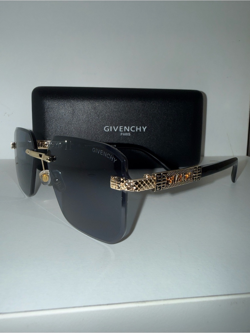 Givenchy Rimless Sunglasses - Picture 7 of 7